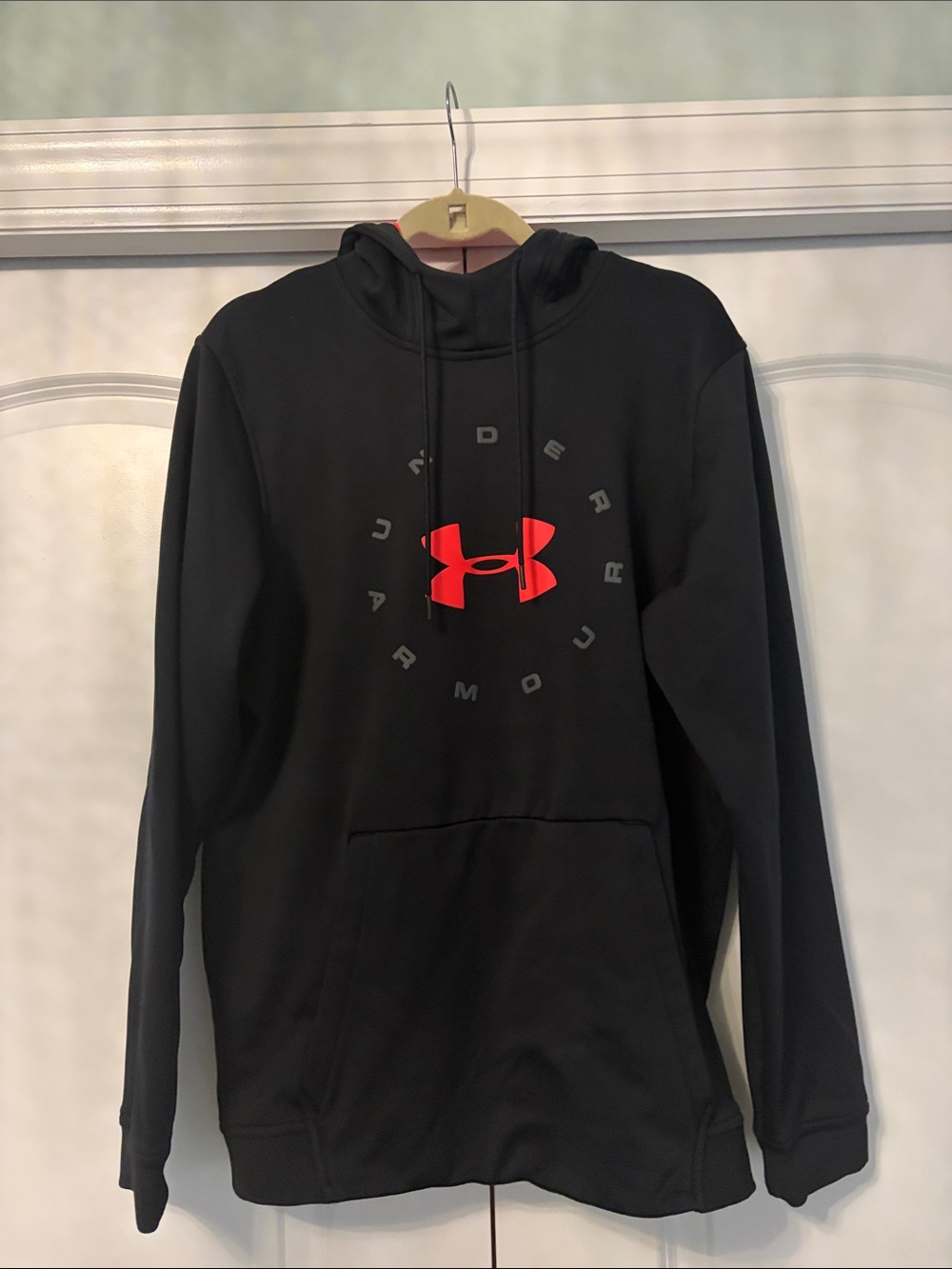 Under Armour Men’s Black Crewneck Sweatshirt with Red Logo